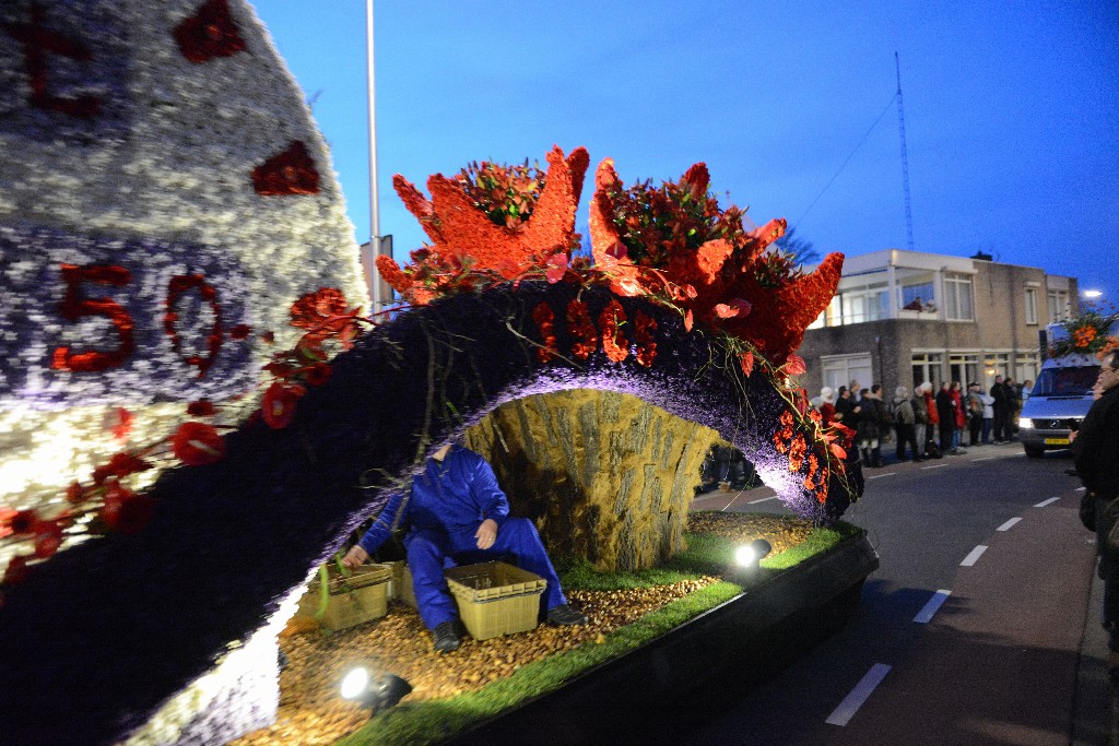 ../Images/Bloemencorso 2015 173.jpg